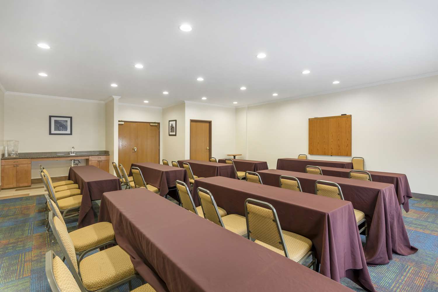 Best Western Plus Lake Worth Inn & Suites 24/29