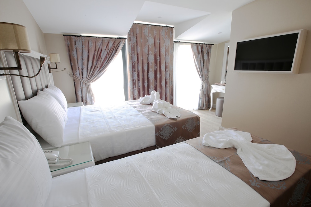 Villa Sweet Hotel 10/24