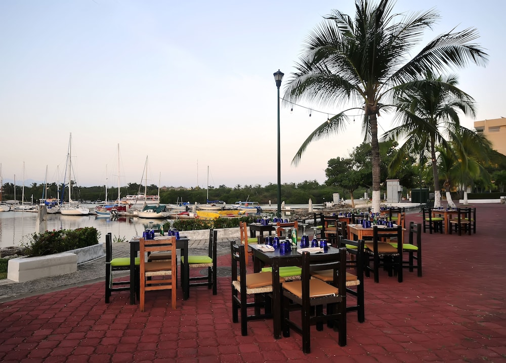 Hotel Boutique Marina Banderas 41/50