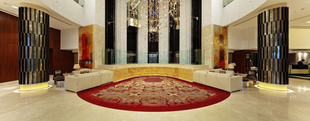 Hilton Baku 32/64