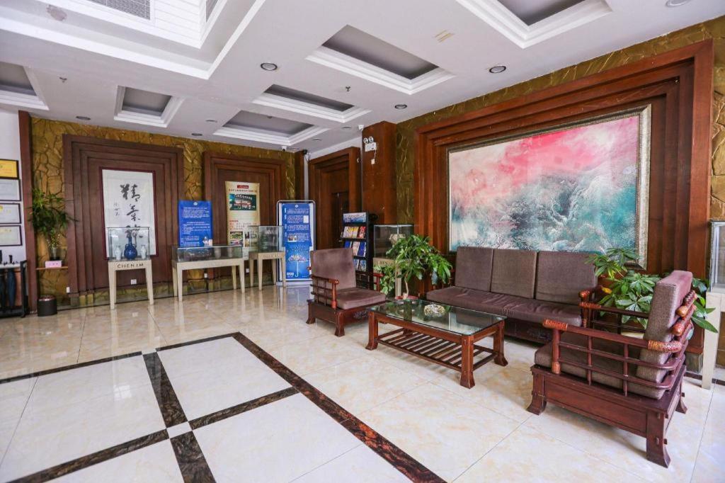 Harmony Resort Hotel(Formally Hetian Holiday) 37/55