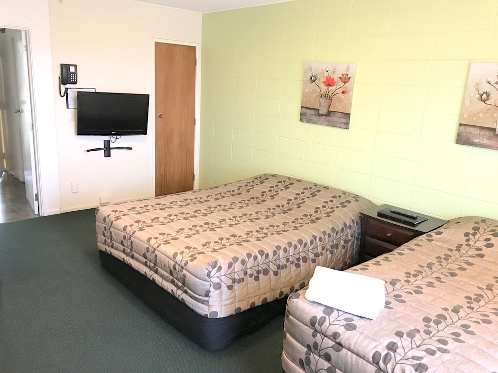 Greenview Motel 9/50