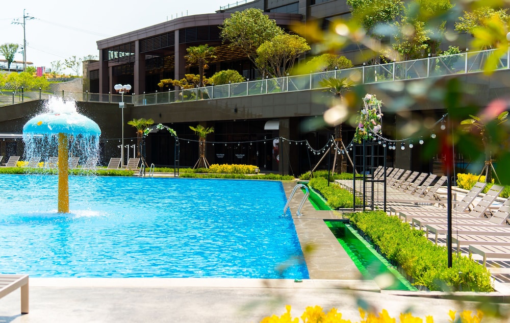 Hotel JCS Yeosu 42/50