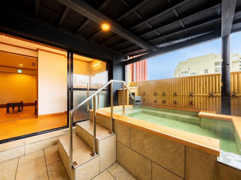 HOTEL SANSENKAKU 28/54