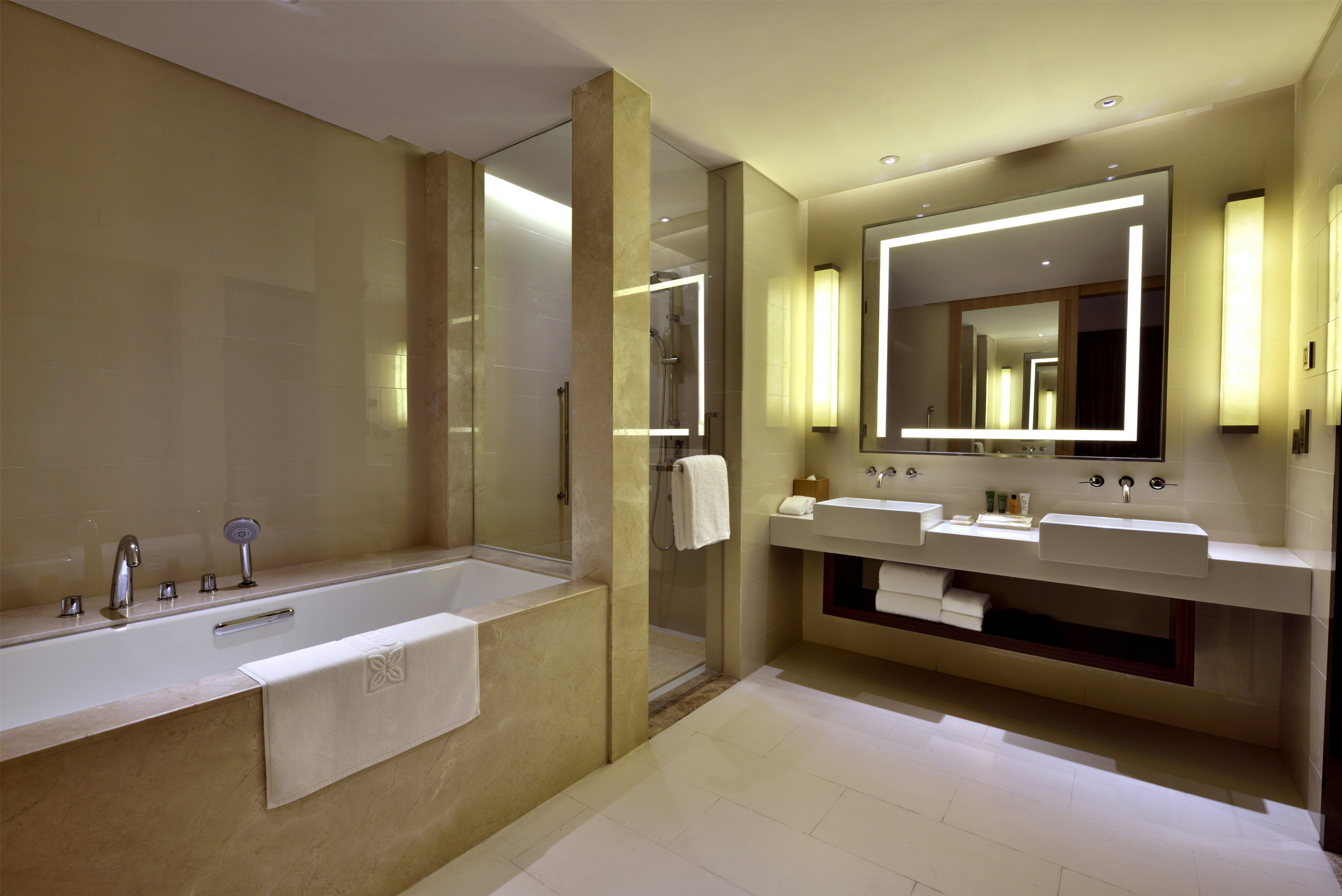 Hilton Garden Inn Chengdu Huayang 66/67