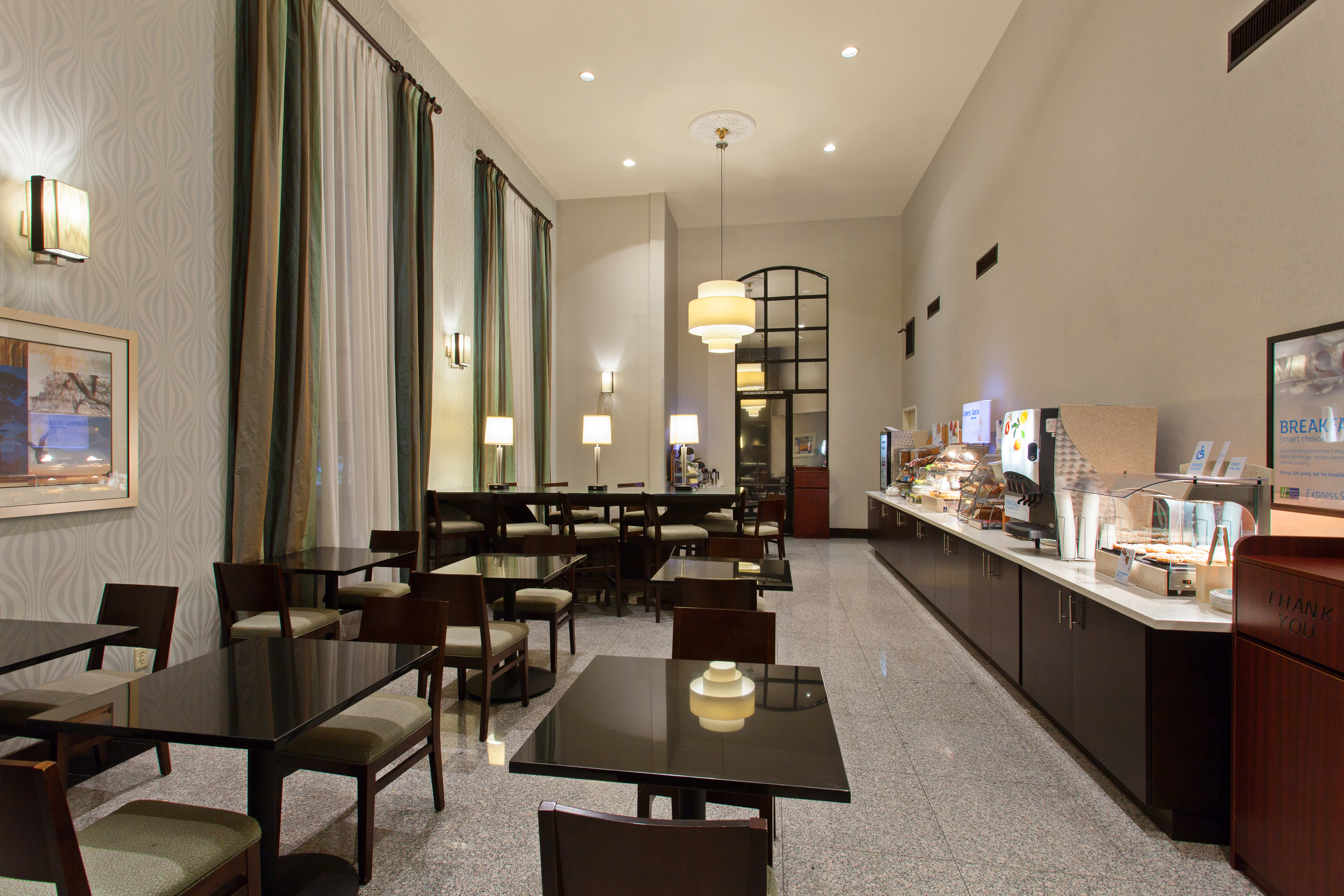 Holiday Inn Express Hotel And Suites Hermosa Beach 57/76