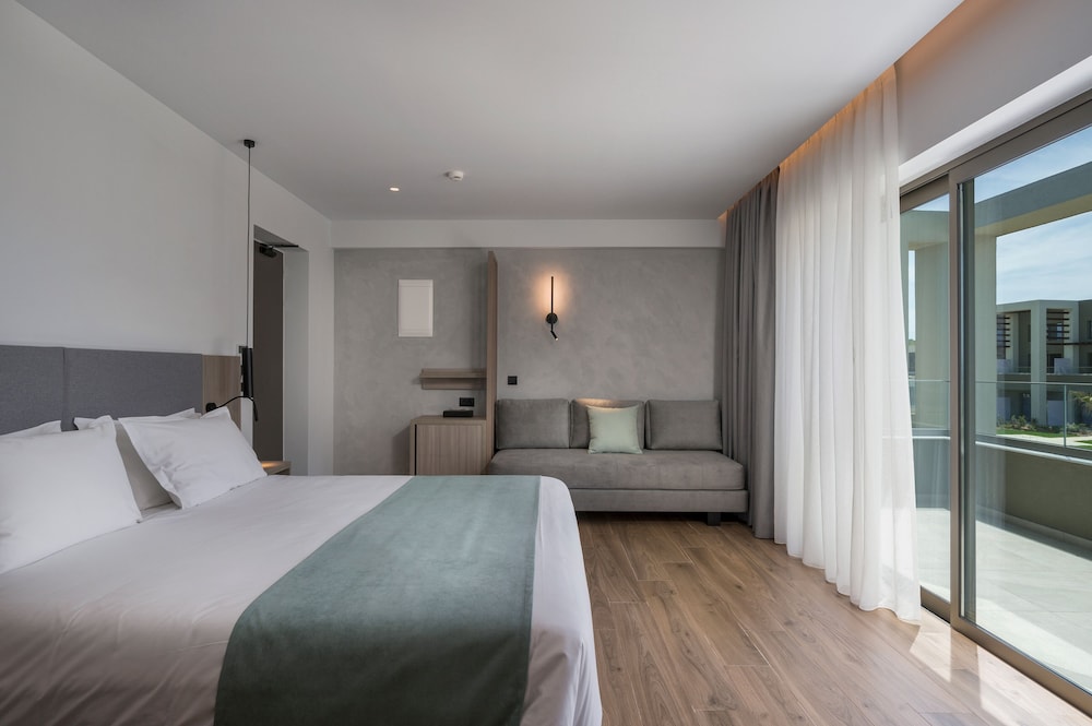 Myrion Beach Resort and Spa 58/97