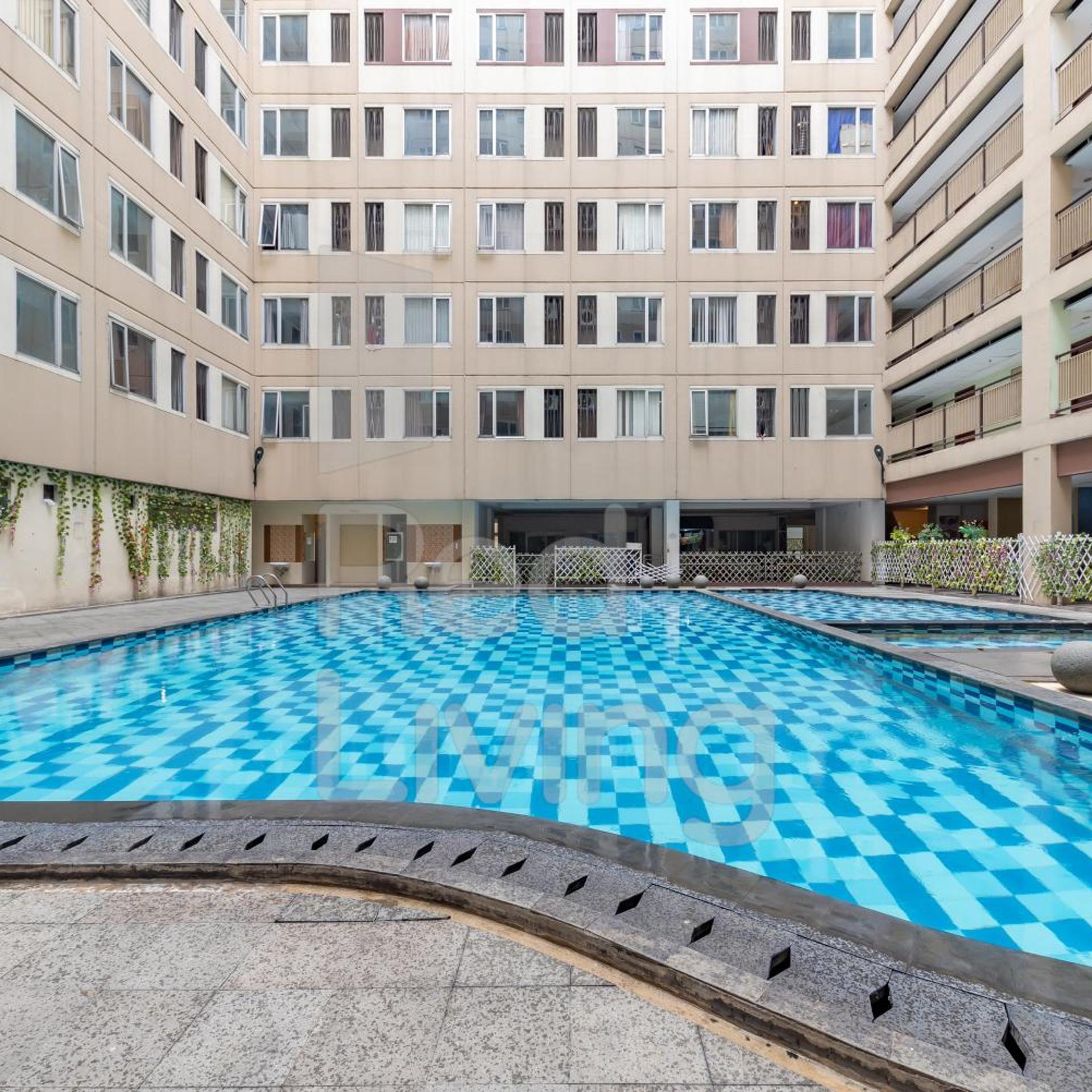 Emerald Apartel 8/51