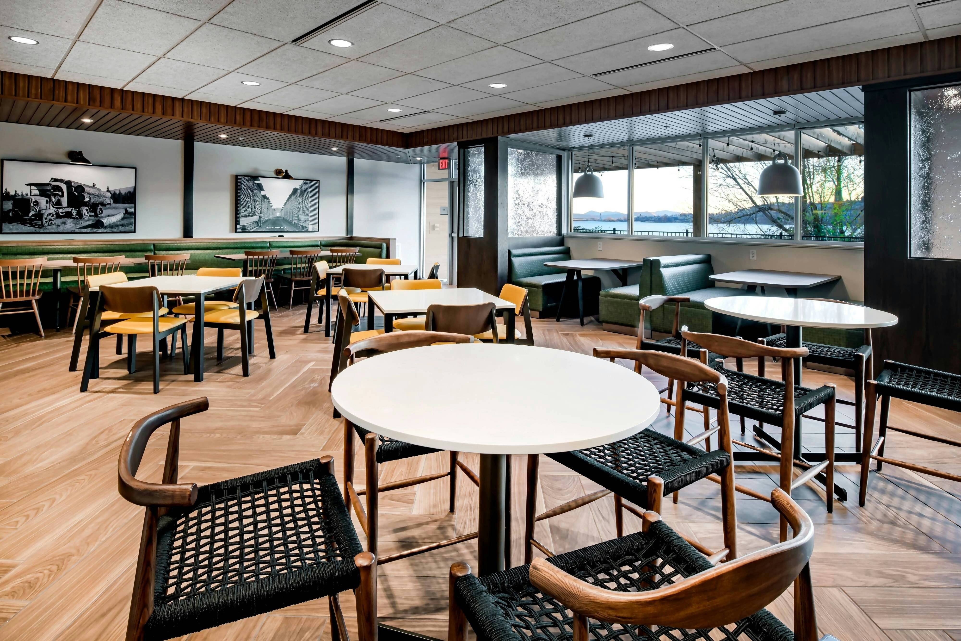Fairfield Inn & Suites by Marriott Klamath Falls 10/22