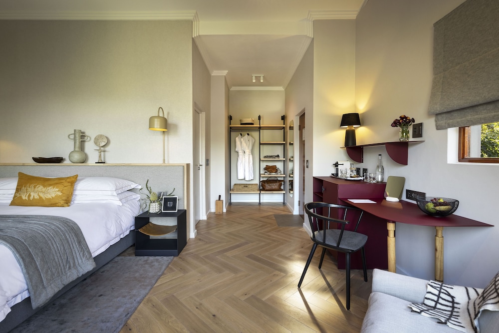 غرفة كلاسيكية بسرير كينج، The Peech Hotel 2/6