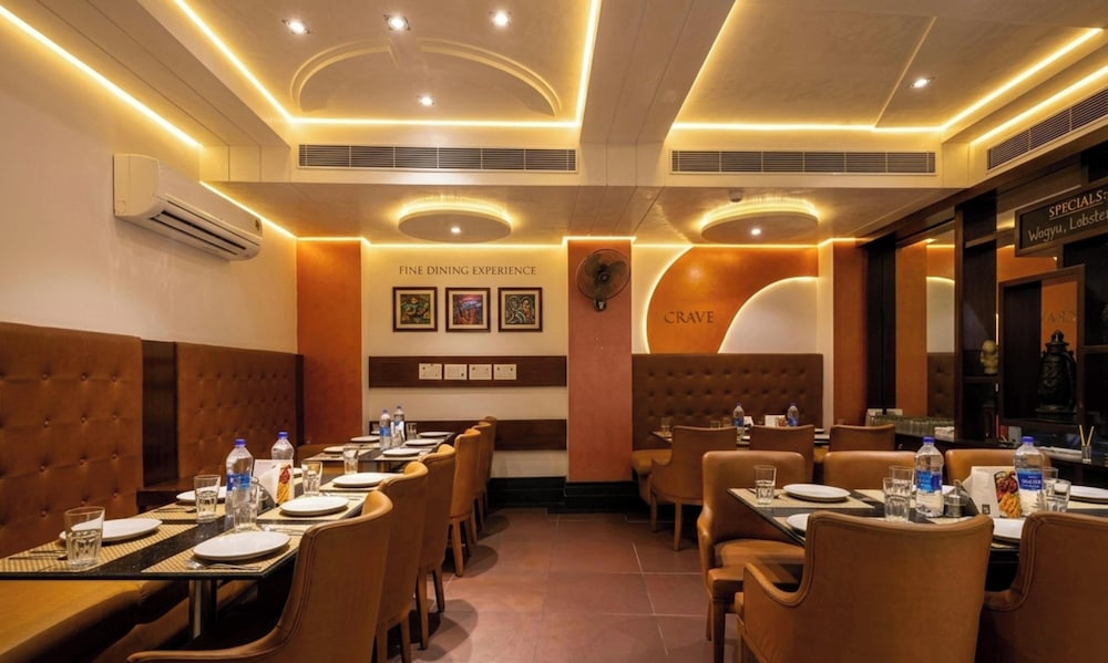Oyo 12982 Hotel Oris International 46/50