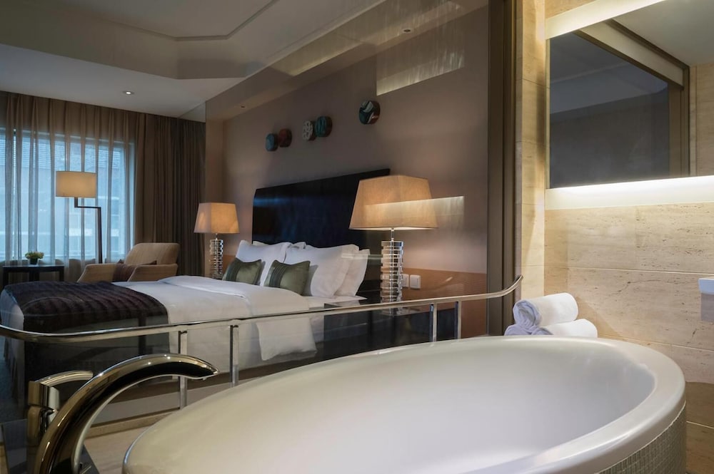 Marco Polo Parkside Beijing Hotel 38/84