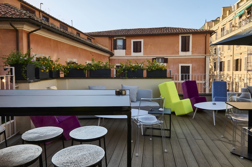 MyTALE Creative Academy Hotel 30/50