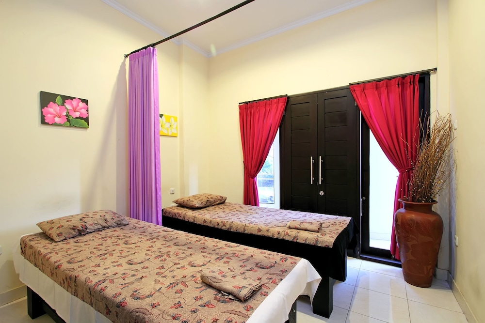 Ramantika Bali House 9/61