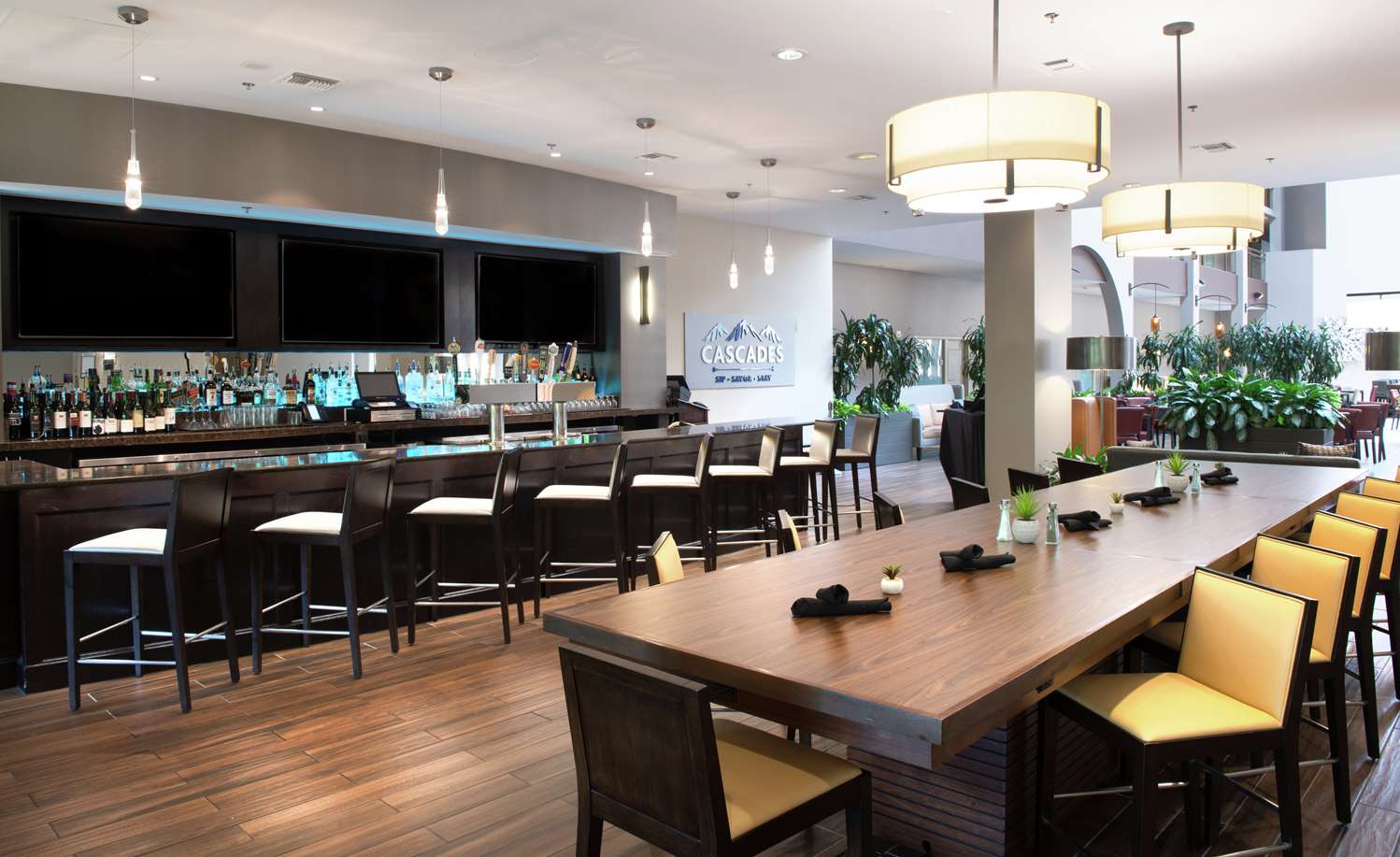 restaurant cafeteria