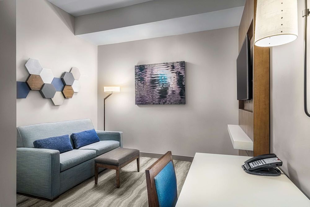 Embassy Suites By Hilton Sarasota Fl 43/65