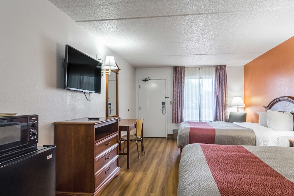 Motel6 Waycross, GA 16/24