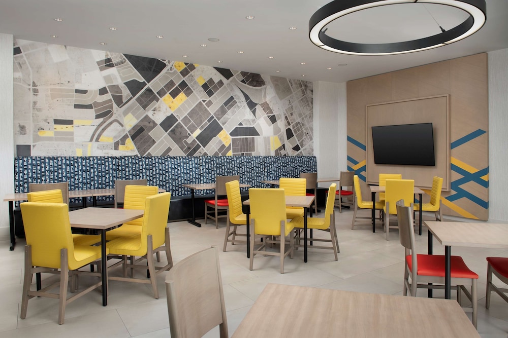 Hilton Garden Inn San Jose Airport 41/51