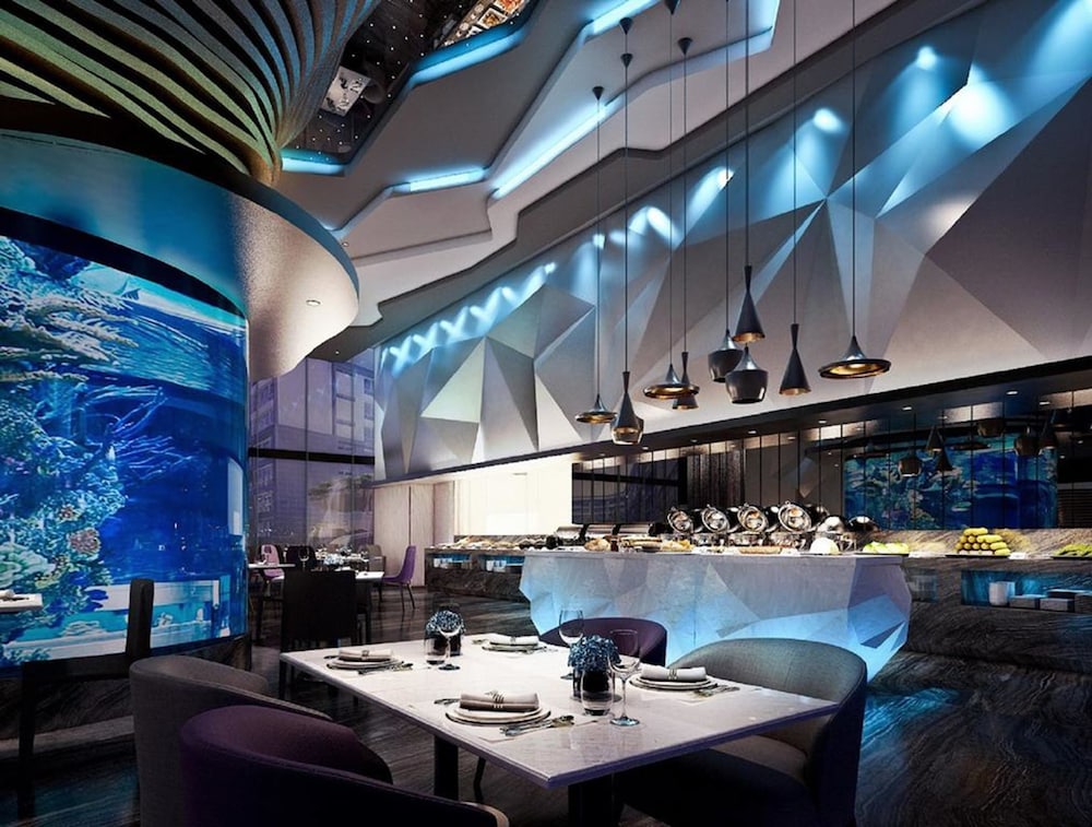 Azure Hotel Pattaya 26/32
