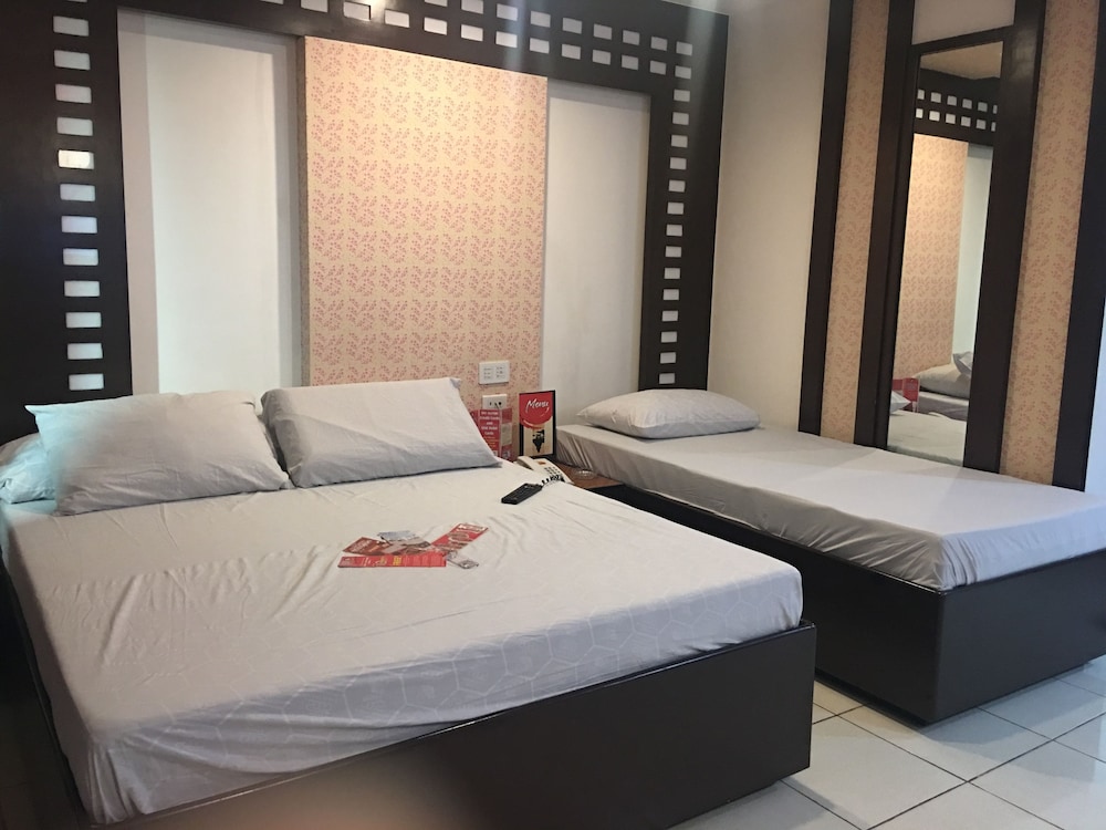 Hotel Sogo Roxas Blvd 10/32