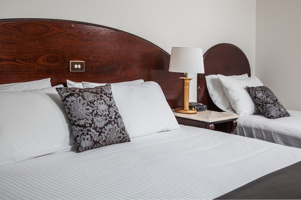 Mercure Ballarat Hotel and Convention Centre 16/70
