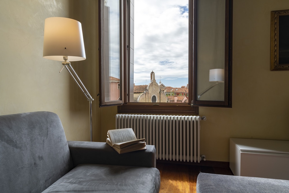 Doge Morosini Palace 16/50