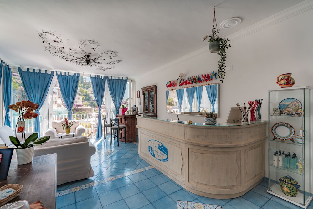 Florida Residence 6/48