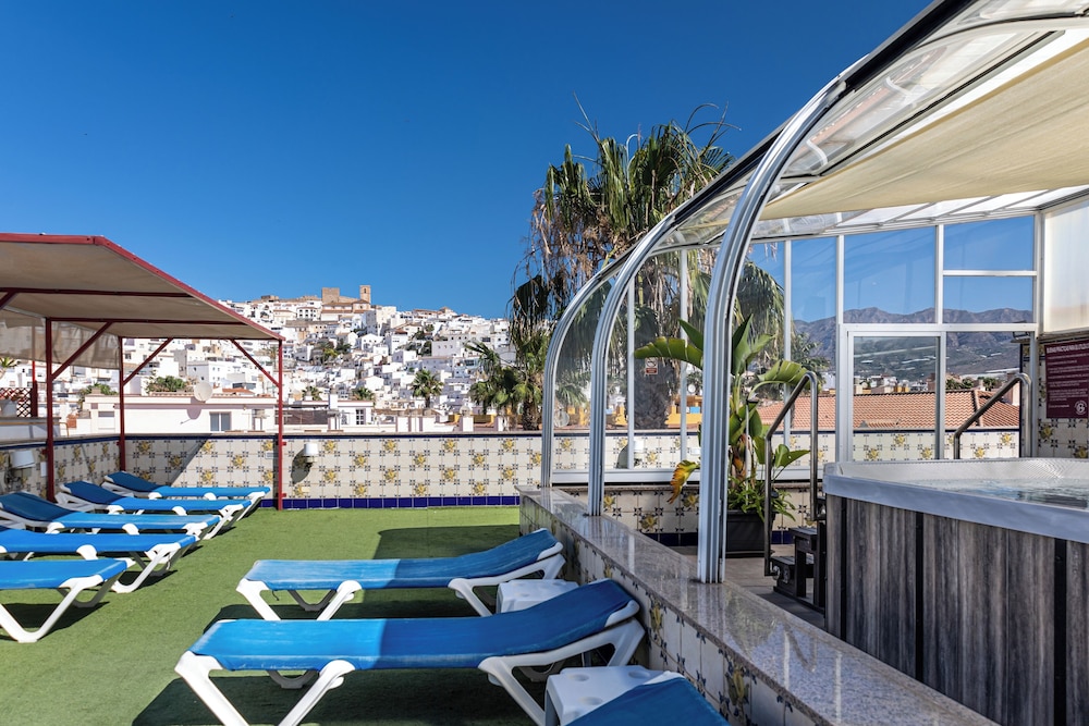 Hotel Avenida Tropical By Bossh 27/50