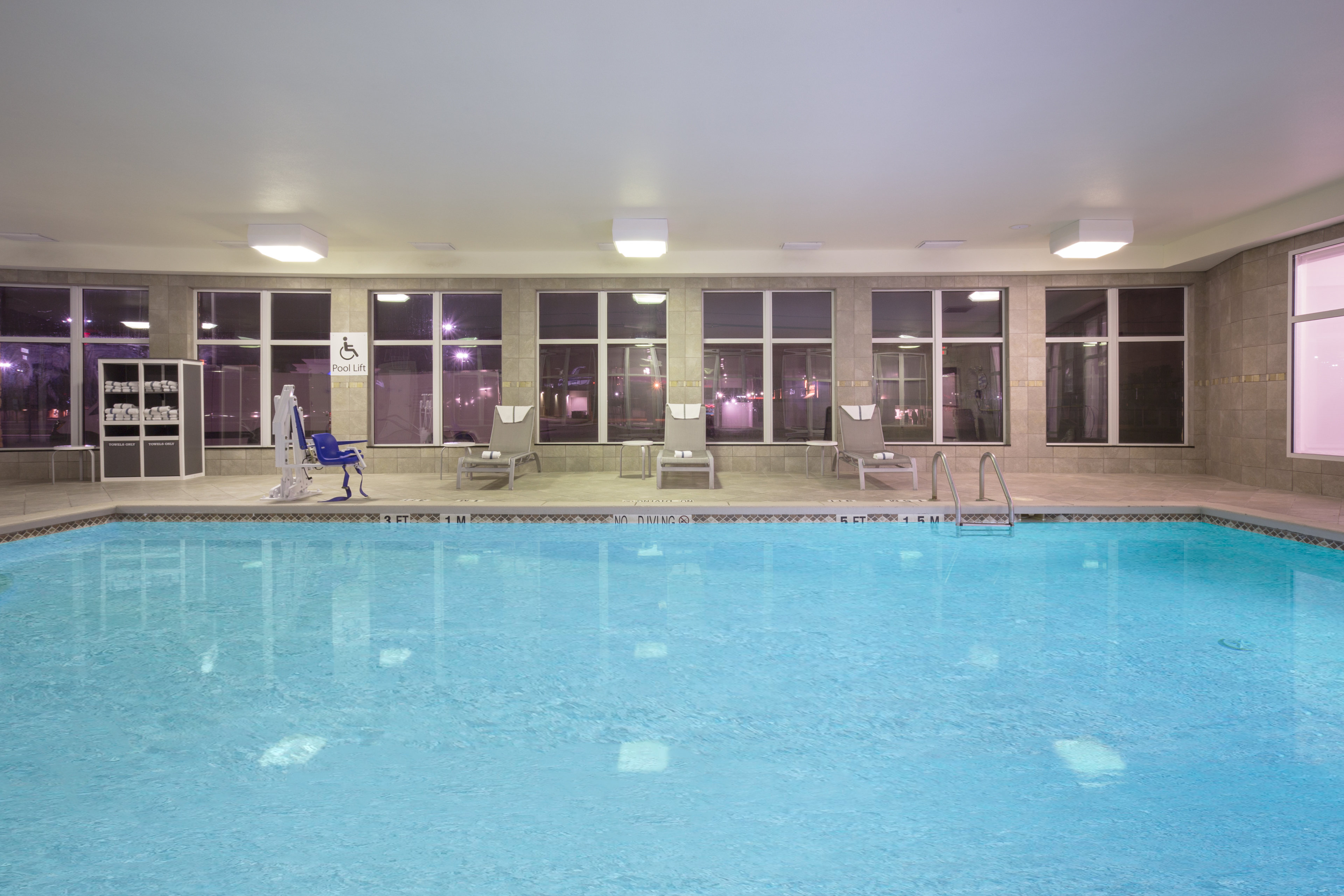 Holiday Inn Express Hotel Suites Amarillo 4/53