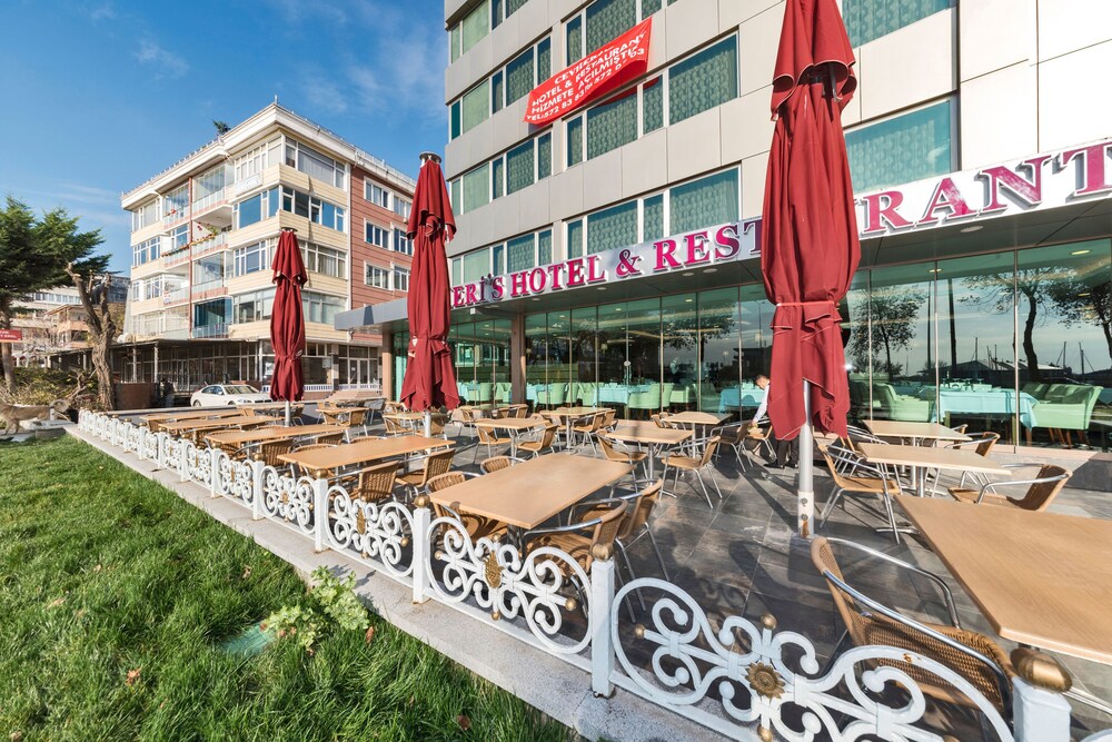 Cevheri S Hotel 43/53
