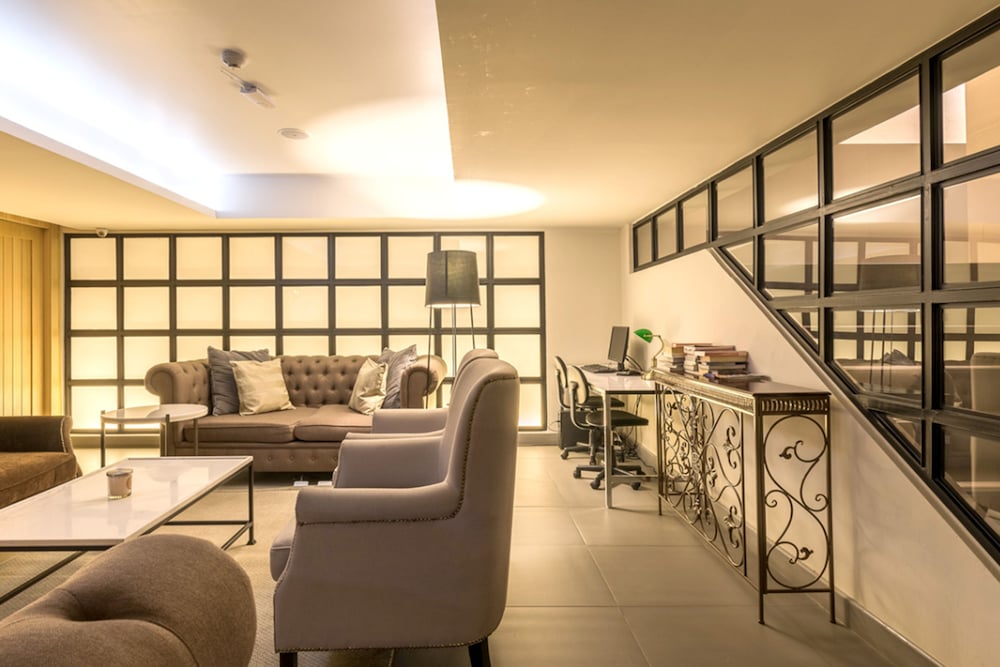 THEE BANGKOK HOTEL 47/65