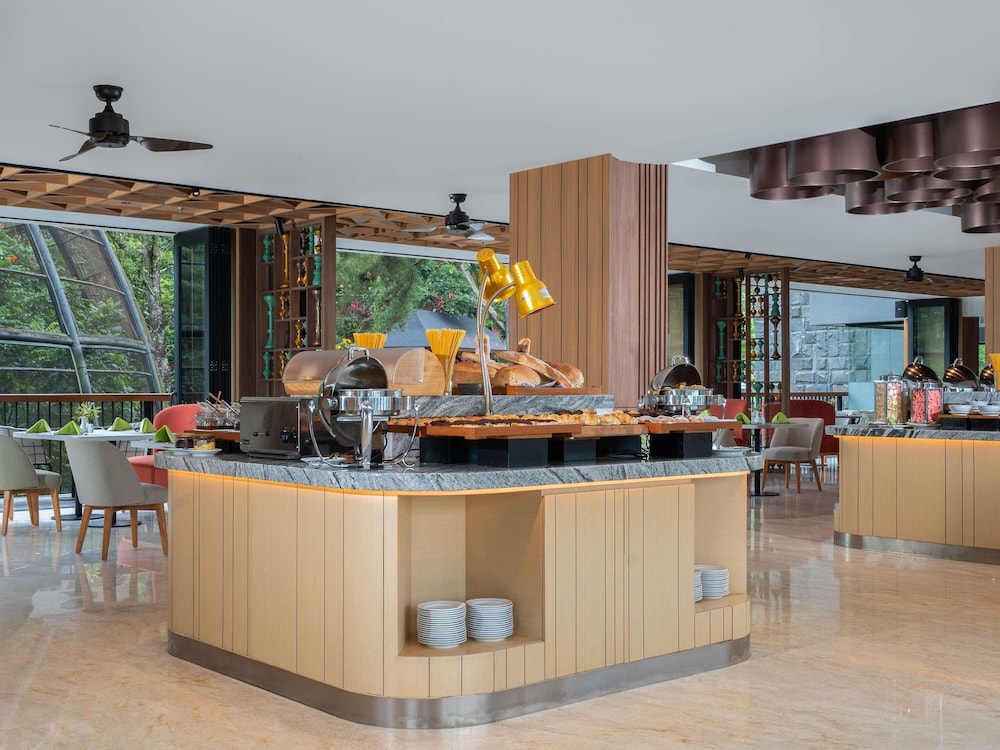 Mercure Cibadak Sukabumi Resort 9/48