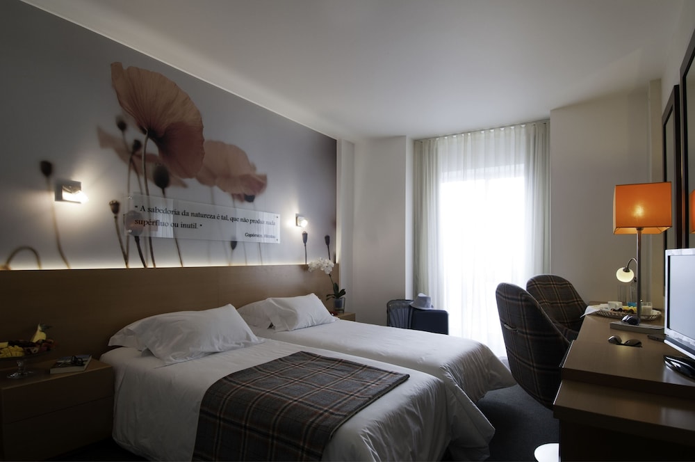 Standard, Queen Bed, Sanctuary View