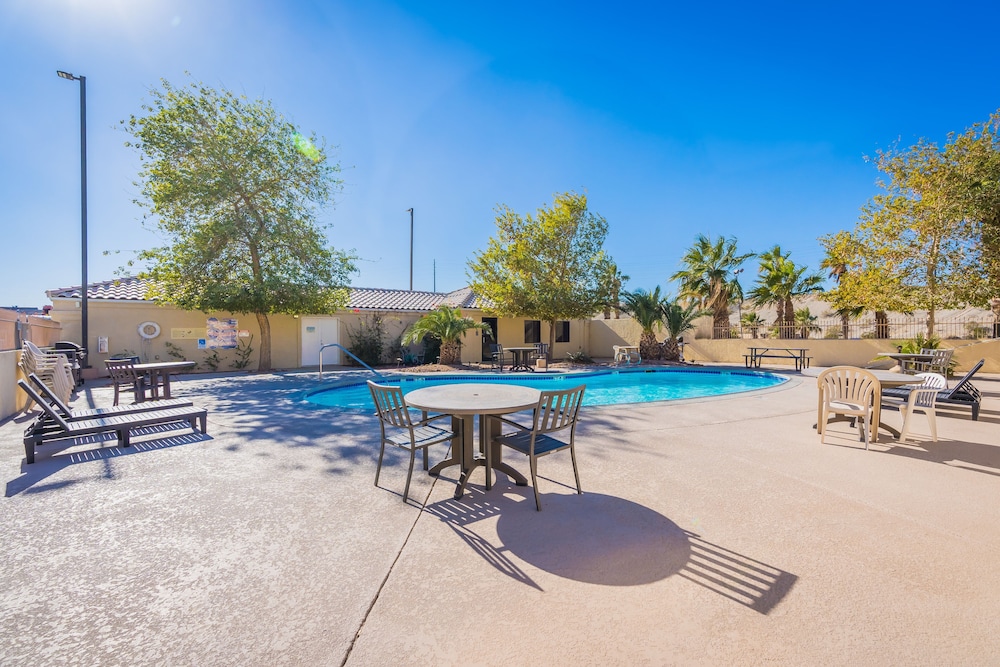 RIO DEL SOL INN NEEDLES 59/62