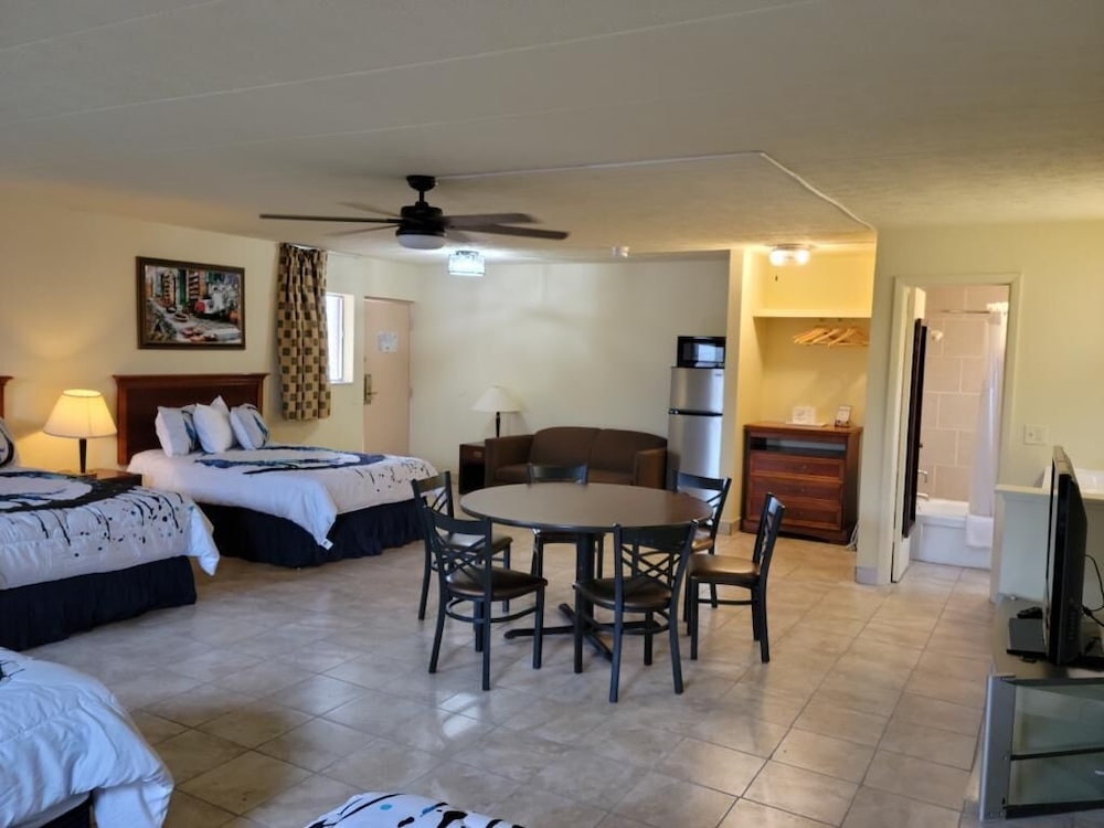 Wolf Inn Hotel 27/50