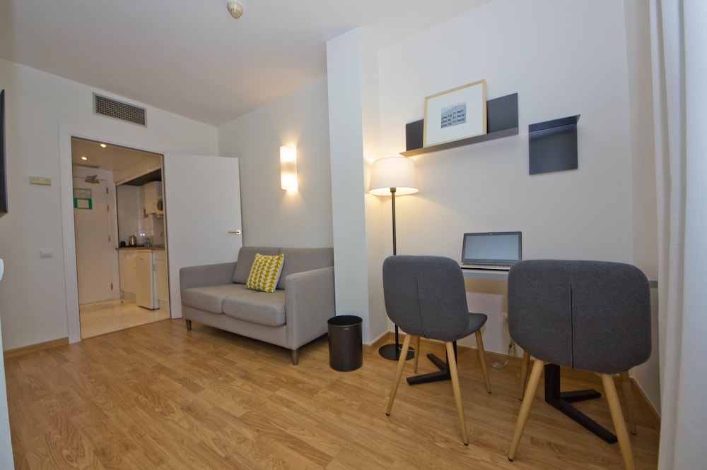 Aparthotel Atenea Valles 39/62
