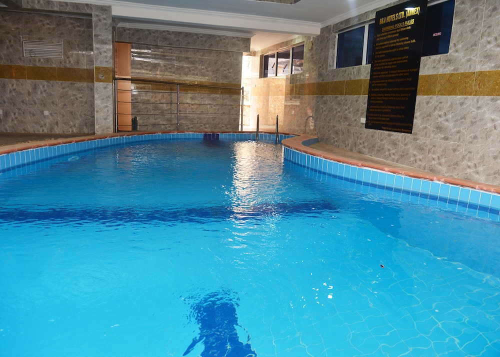 R & A CITY HOTEL photo1