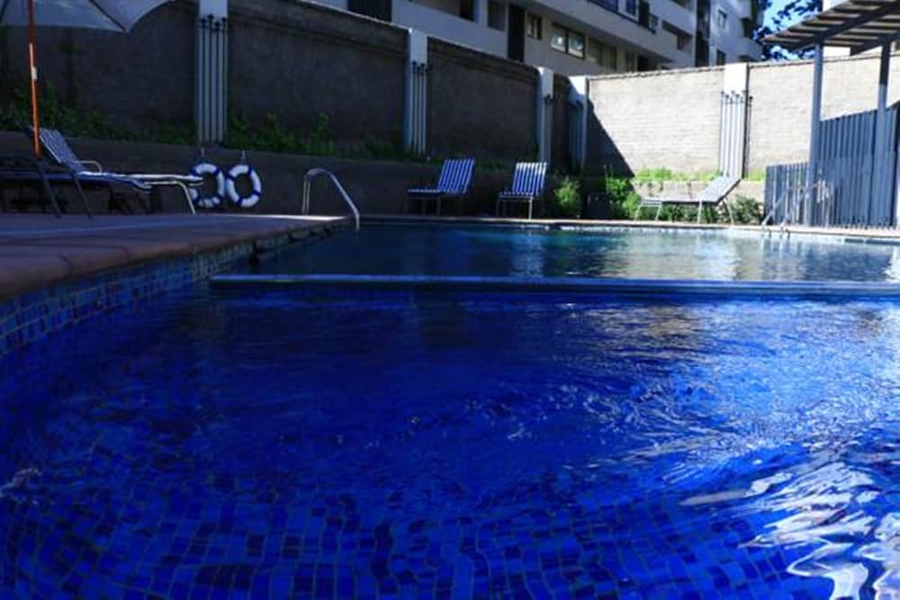 HOTEL DIEGO DE ALMAGRO PROVIDENCIA 63/64