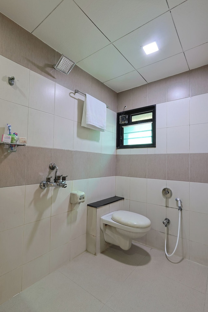 HOTEL AMBASSADOR VADODARA 42/50