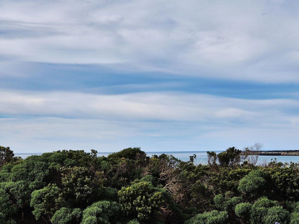 Apollo Bay Waterfront Motor Inn 73/80