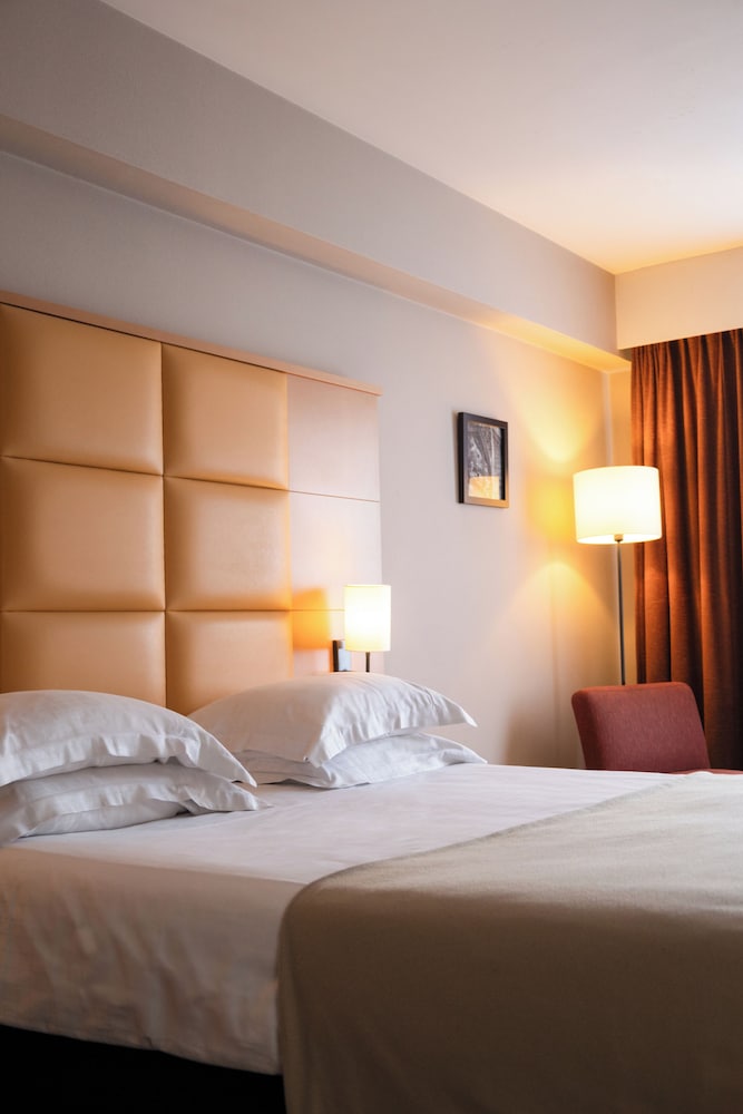 غرفة كلوب بسريرين منفصلين، New Hotel Charlemagne 5/8