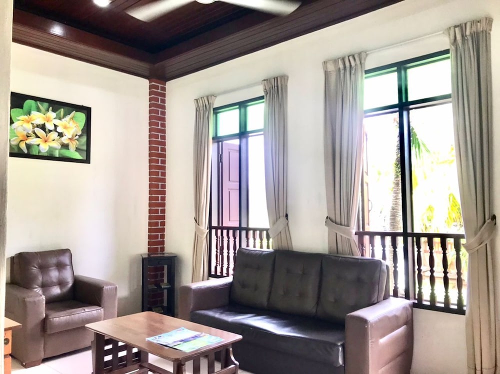 Jasmine Villa Tropical Garden 24/44