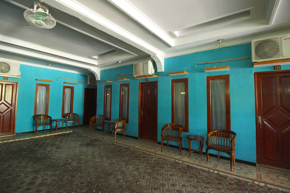OYO 609 Ms Hotel Pangandaran 28/34