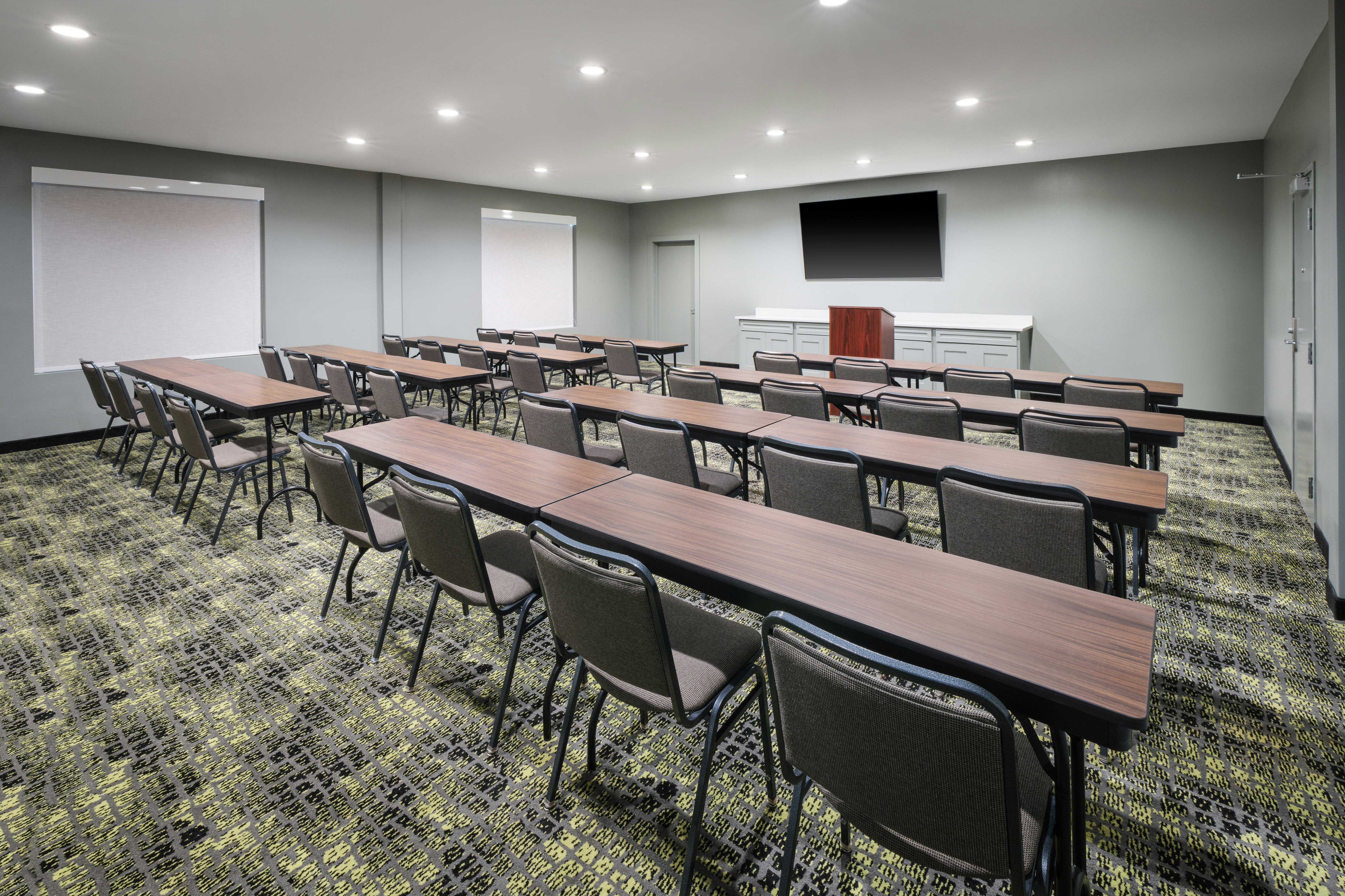 Holiday Inn Gonzales 42/50