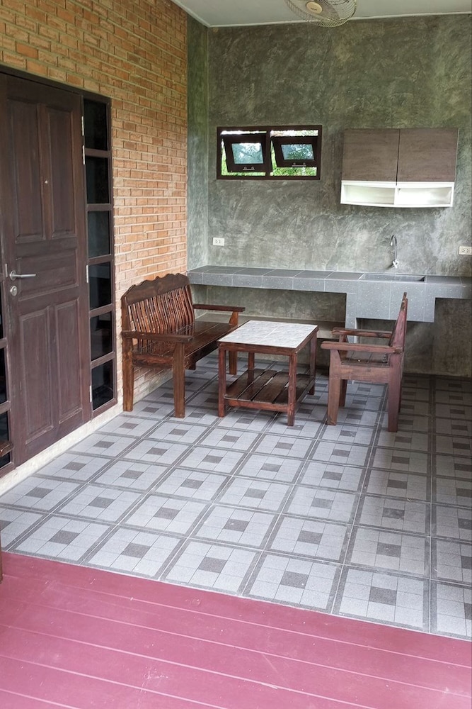 Baan Chai Thung 48/81