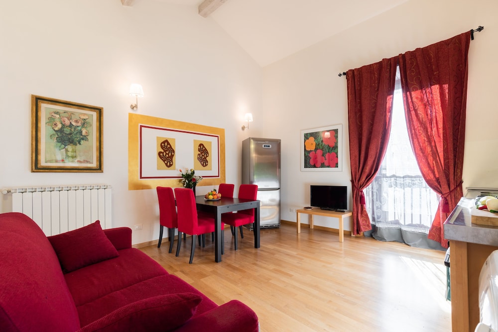 Flospirit - Apartments Largo Annigoni 31/50