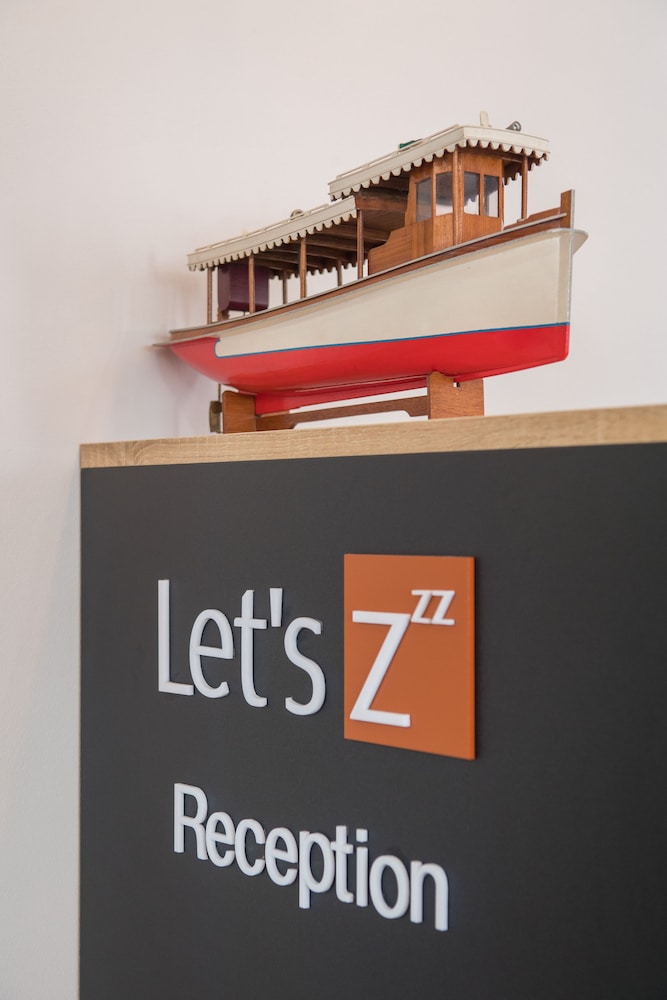 Let's Zzz Bangkok 4/58