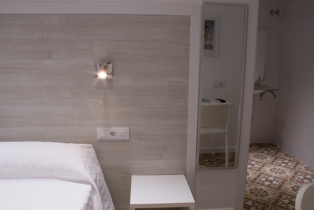 Hostal Nova 28/64