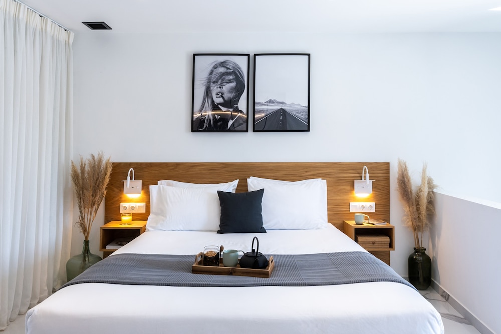 HONEYMOON, STUDIO, SUITE, TERRACE