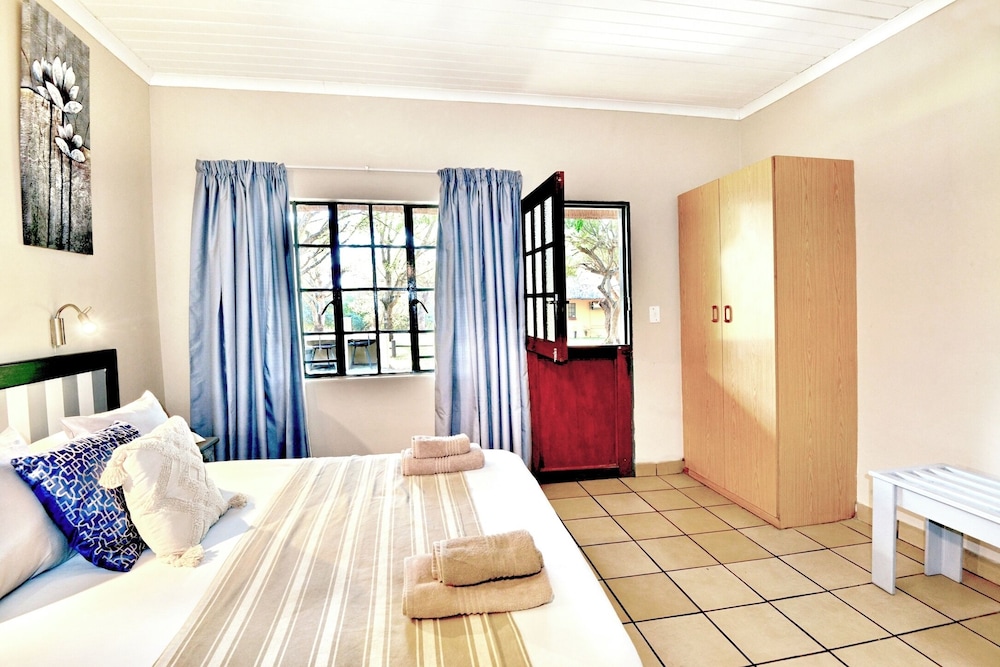 Komati River Chalets 5/50